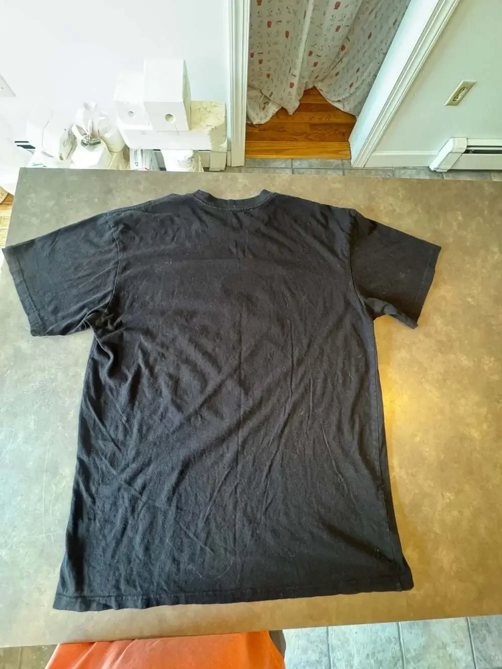 TLC No Scrubs black and yellow Graphic Tee #TLC... - Picture 3 of 5